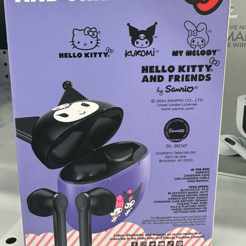 Bluetooth Wireless Earbuds with Charging Case - Picture 3 of 3